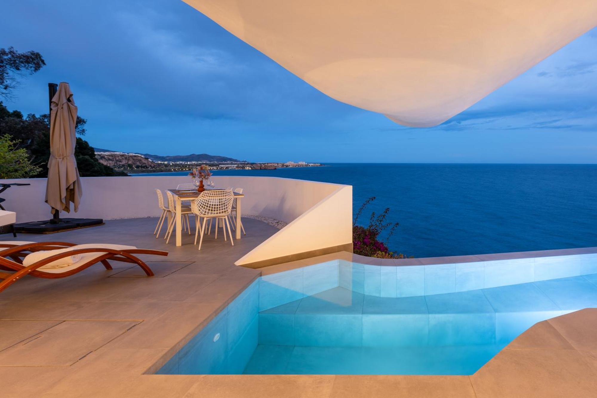 Rentitspain Casa Del Acantilado Piscina Climatizada Salobrena Bagian luar foto