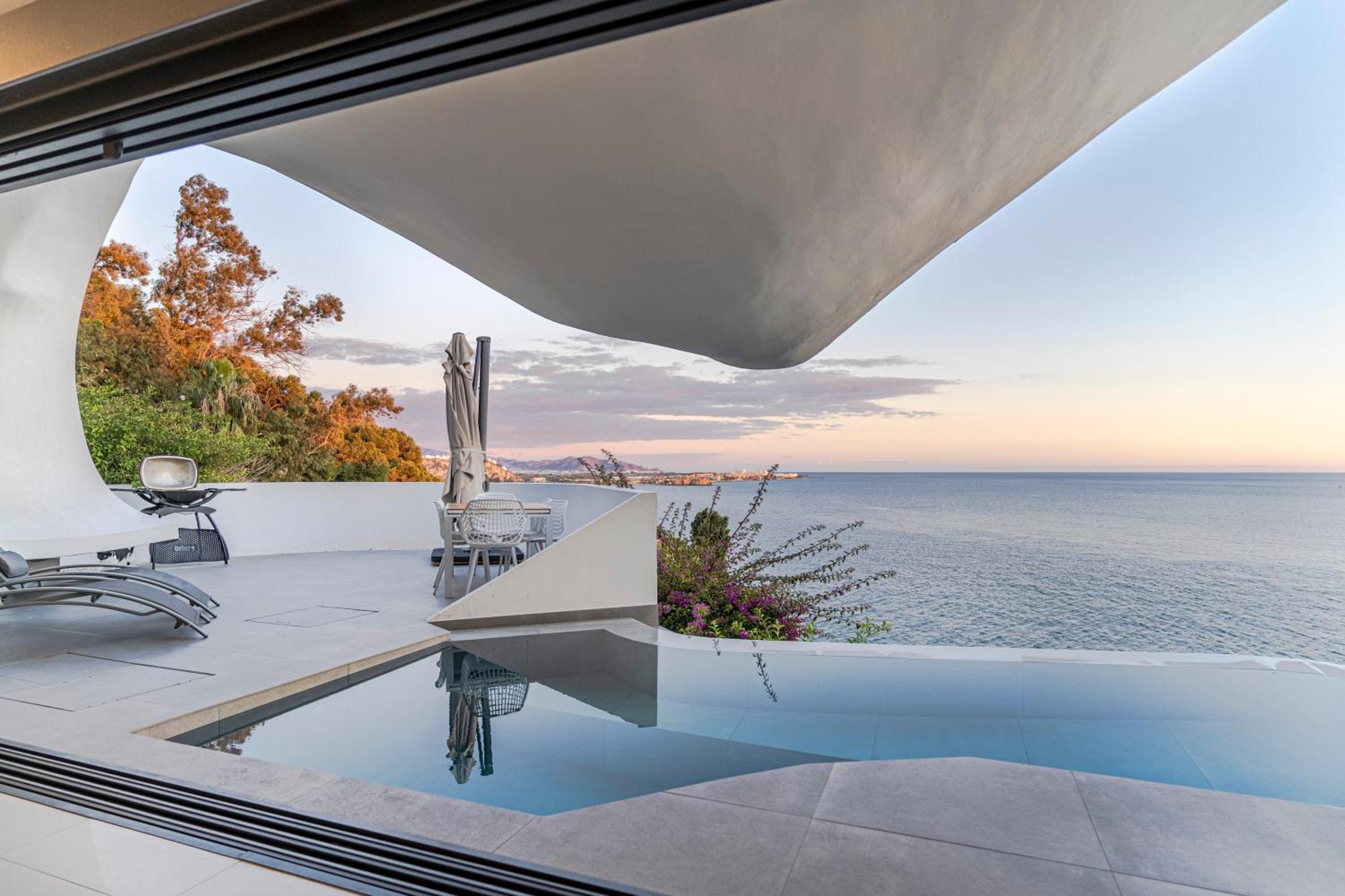 Rentitspain Casa Del Acantilado Piscina Climatizada Salobrena Bagian luar foto